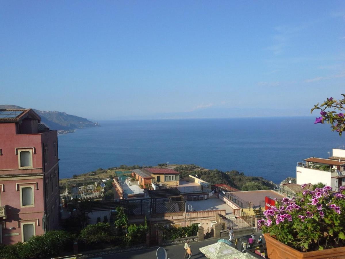 Apartamento Depandance Casa Andrea Taormina Exterior foto